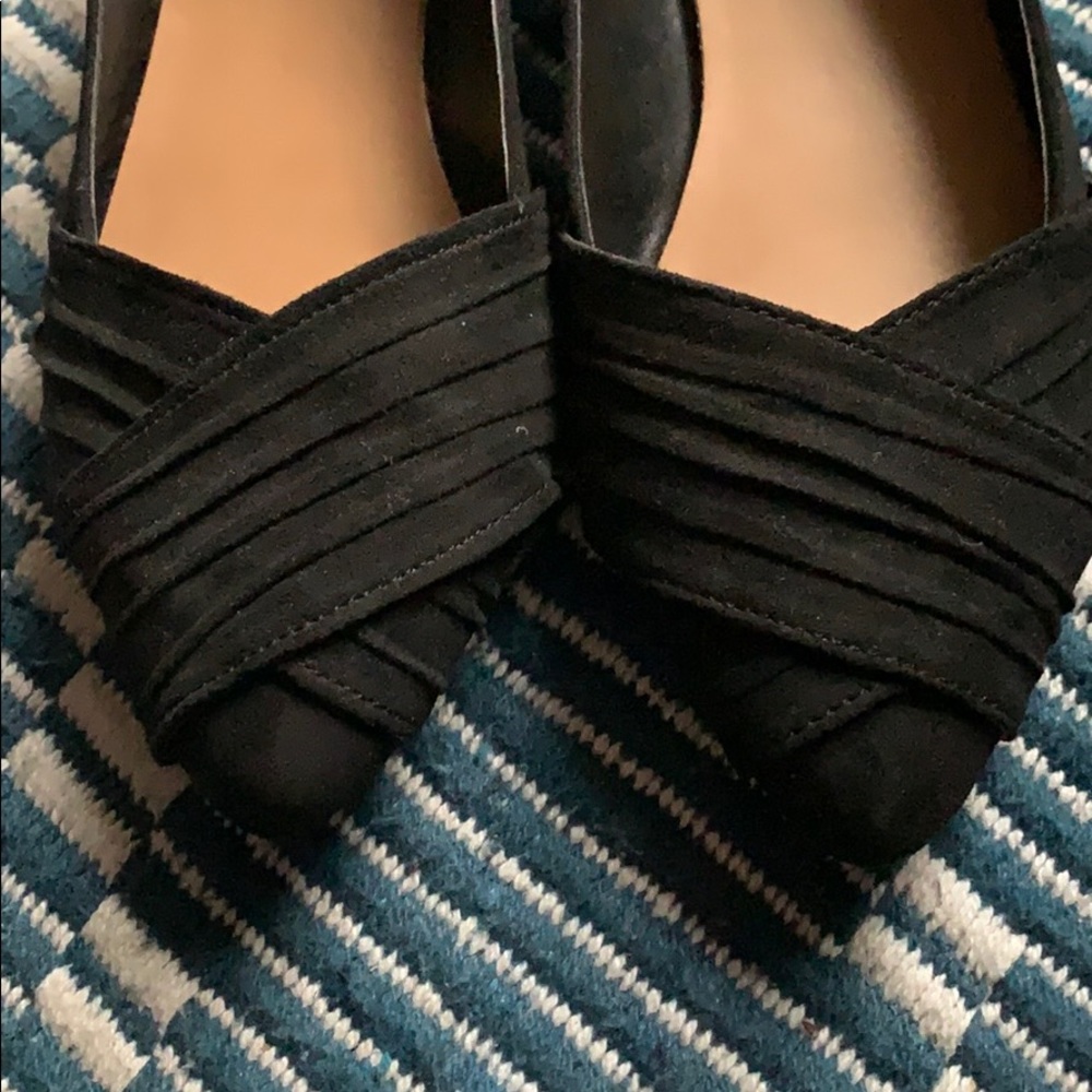 Seychelles Black Flats with Intricate Design